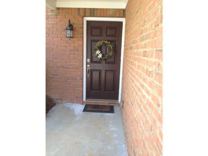 535 Parkstone Lane, Woodstock, GA 30189