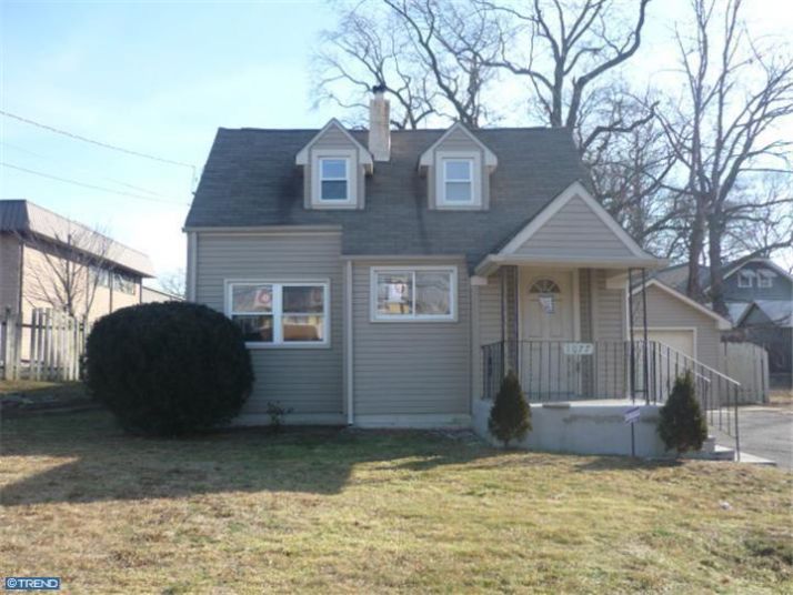 1077 Delsea Dr, Westville, NJ 08093