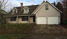 213  Hilltop Dr Newberg, OR 97132