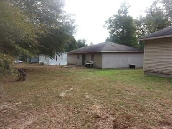 816 E Williams Avenue, Crestview, FL 32539