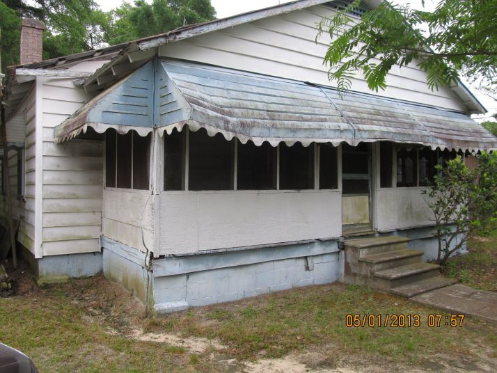 221 Oak Street, Oliver, GA 30449