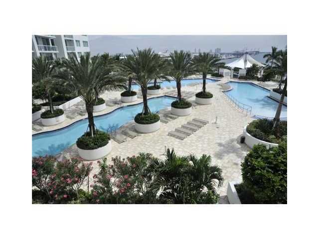 253 NE 2 ST # 2504, Miami, FL 33131