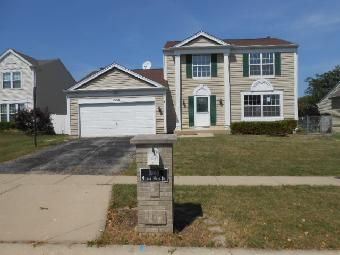 1866 Mission Hills Drive, Elgin, IL 60123