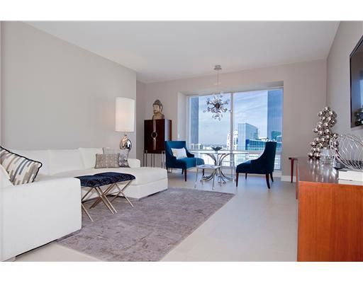 1425 BRICKELL AV # 44D, Miami, FL 33131