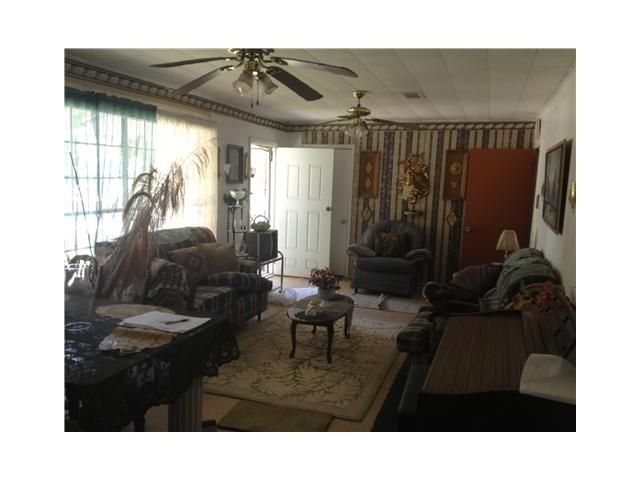 111 Coleman, Campti, LA 71411