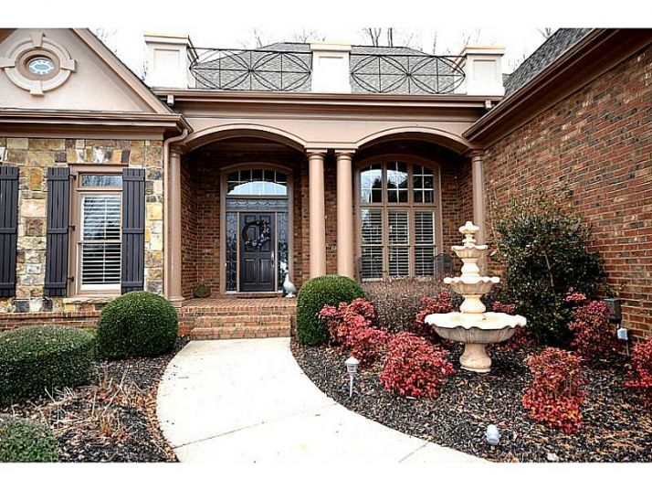 2210 Wood Falls Drive, Cumming, GA 30041