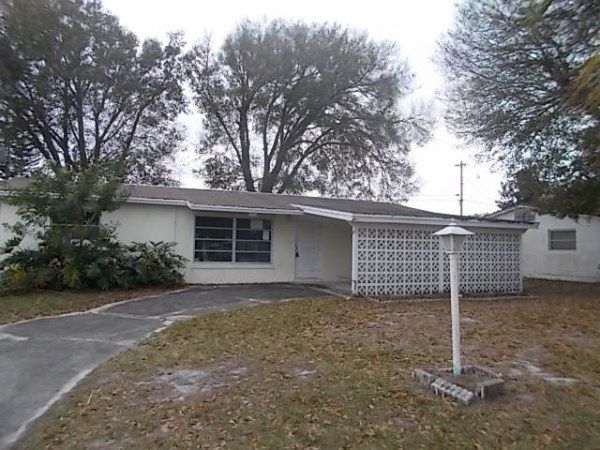 2433 1st Pl SW, Vero Beach, FL 32962