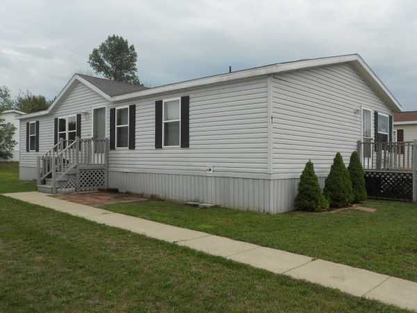 41 Deer Creek, Fort Gratiot, MI 48059