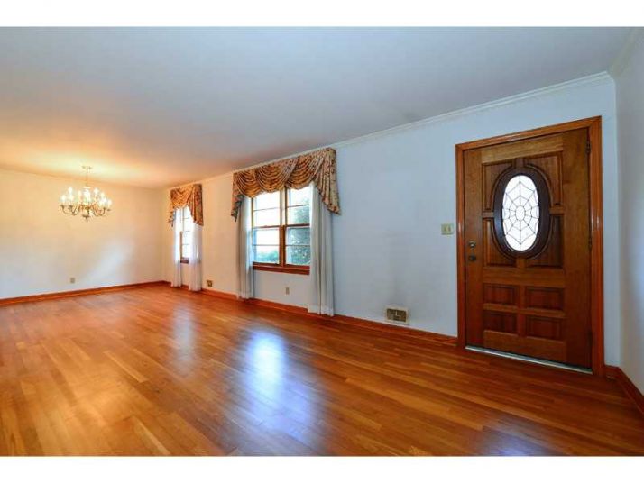 840 Walnut Circle Sw, Marietta, GA 30060