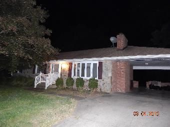 412 Streamside Dr, Fallston, MD 21047