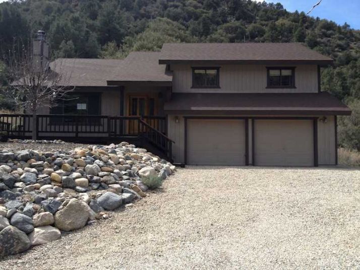 2117 Glacier Drive, Frazier Park, CA 93222