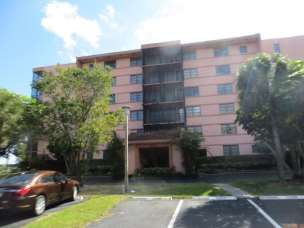 20850 San Simeon Way #302-5, Miami, FL 33179
