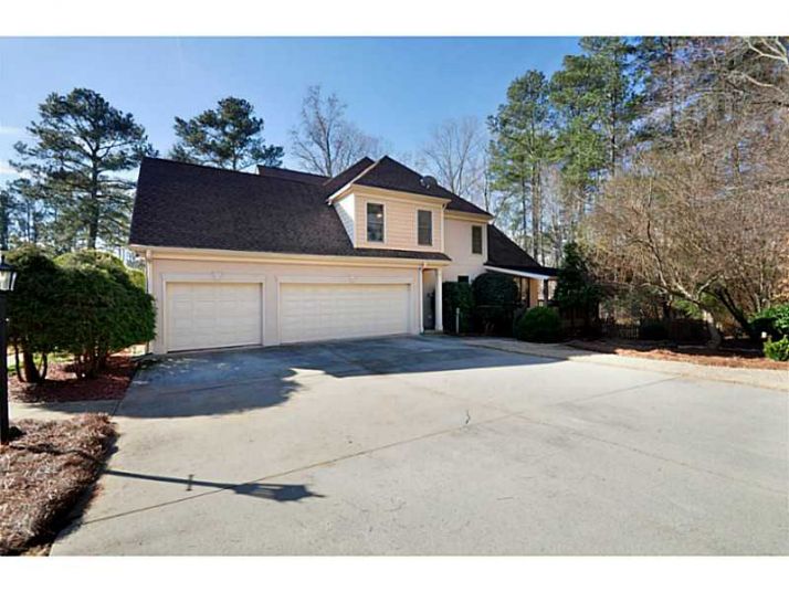 400 Wade Glen Court, Alpharetta, GA 30004