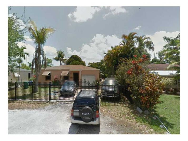 326 NW 102 ST, Miami, FL 33150