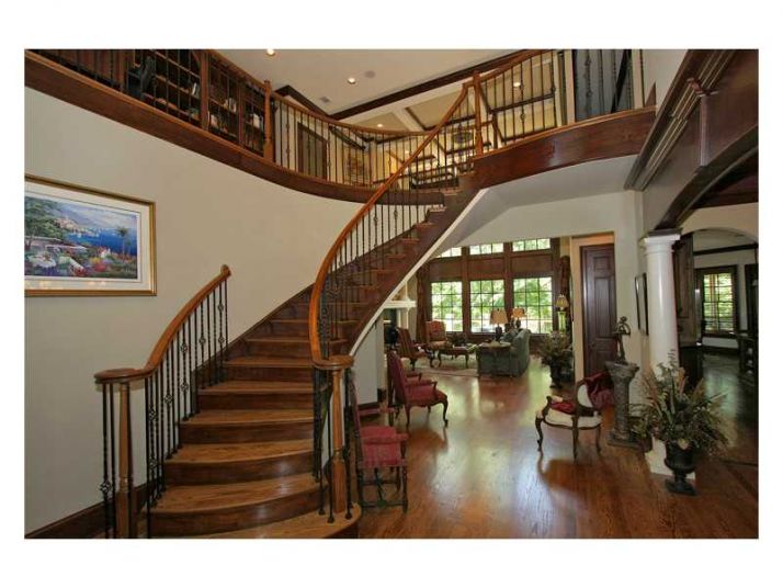 2222 Crimson King Drive, Braselton, GA 30517