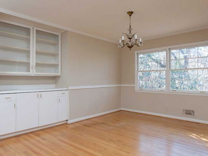 3116 Roberta Drive Nw, Atlanta, GA 30327