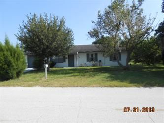 24 Lawhon St, Avon Park, FL 33825
