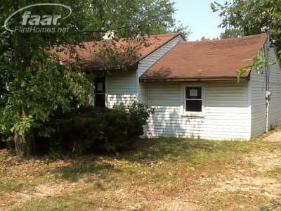 5232 Vienna Rd, Clio, MI 48420