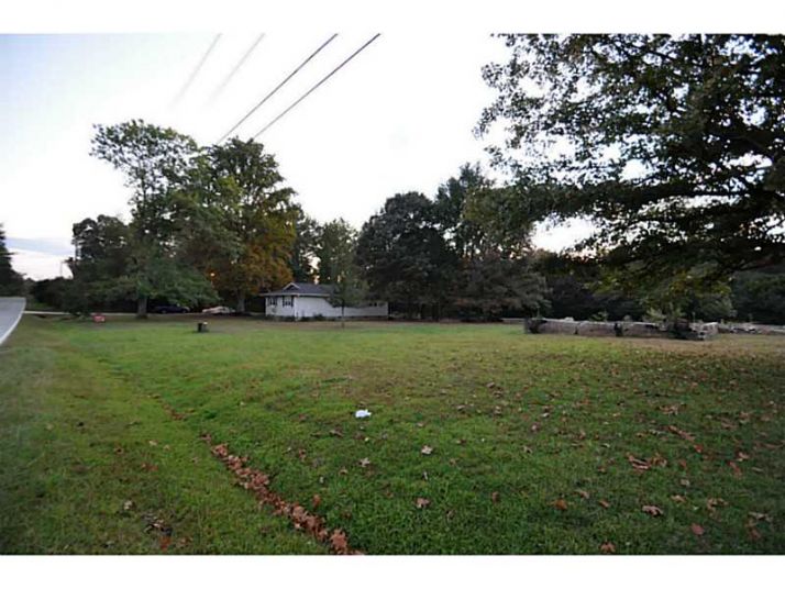 4493 Grant Road, Ellenwood, GA 30294