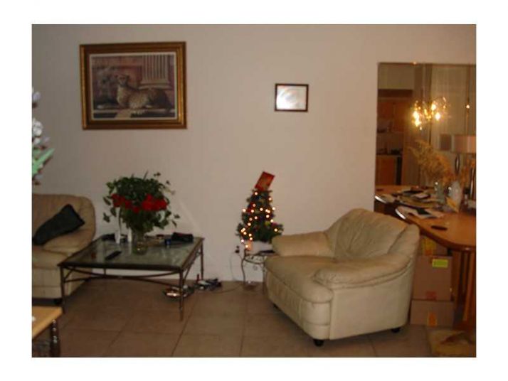 1913 S OCEAN DR # 412, Hallandale, FL 33009