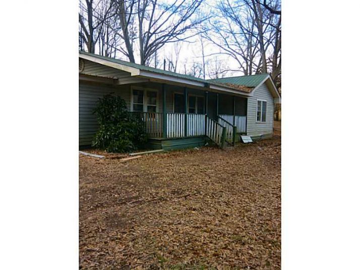 56 Claude Parks Road, Murrayville, GA 30564