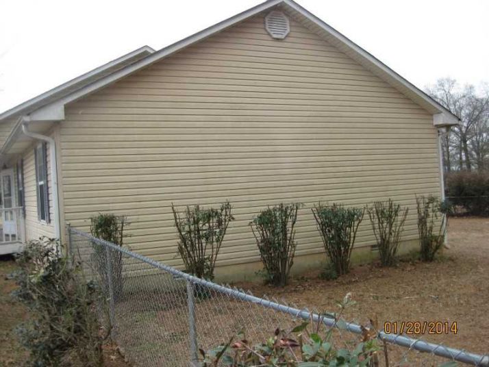 186 Hawks Nest Road, Commerce, GA 30529