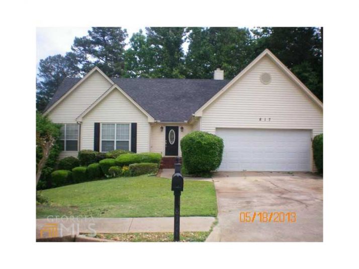 817 Hillary Court, Lawrenceville, GA 30043