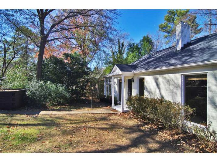 405 Lofton Road Nw, Atlanta, GA 30309