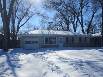 49 Liberty Blvd, Machesney Park, IL 61115