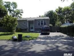 3115 Gull Avenue, Medford, NY 11763