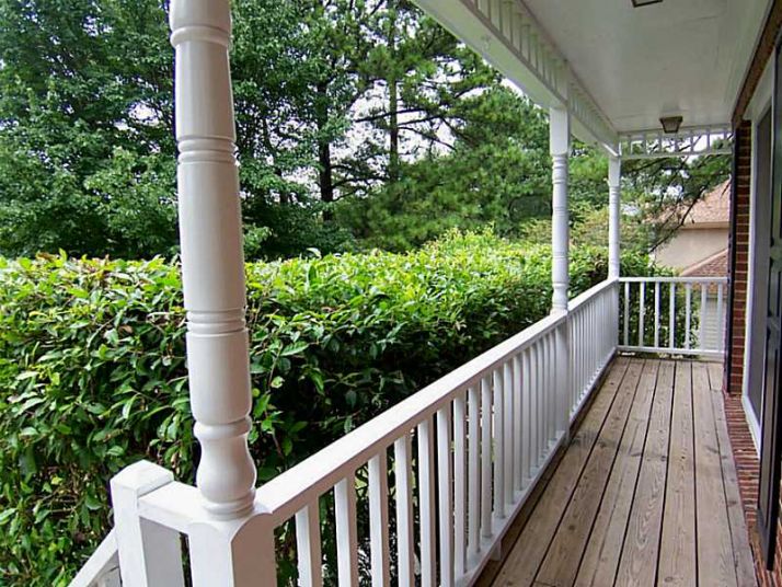 540 Clear Lake Lane, Suwanee, GA 30024