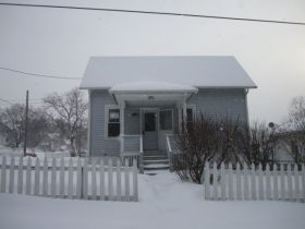 371 N Spring Street, Elgin, IL 60120