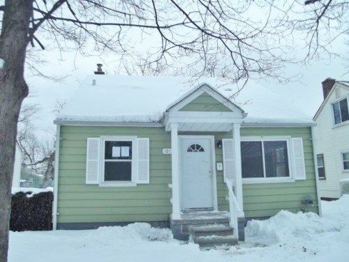 19136 Glenmore, Redford, MI 48240