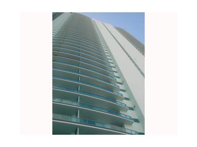 900 BISCAYNE BL # 4302, Miami, FL 33132