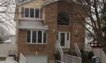 239  Sharrott Ave Staten Island, NY 10309