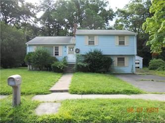 53 Katherine Dr, Hamden, CT 06514