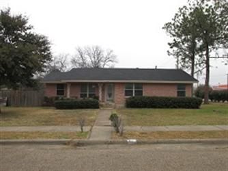 101  Roma Dr, Garland, TX 75041