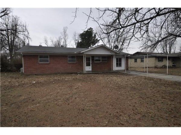 1409 Lawrence Ave, Springdale, AR 72764