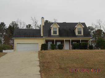 1124 Pickets Ridge Dr, Locust Grove, GA 30248