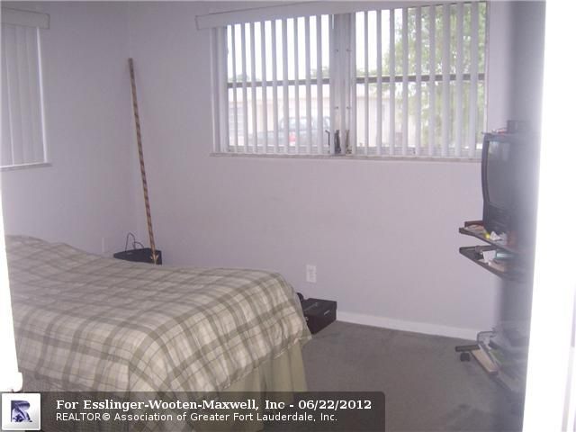 720 NW 72ND TER, Pompano Beach, FL 33063