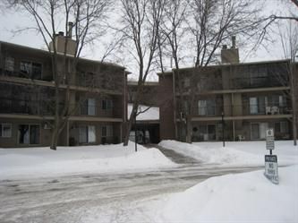 3850 Plymouth Blvd #310, Minneapolis, MN 55446