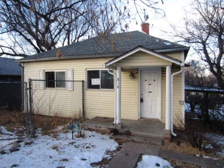 818 West 6th Street, Cheyenne, WY 82007