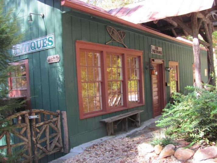 1709 Lake Rabun Road, Lakemont, GA 30552