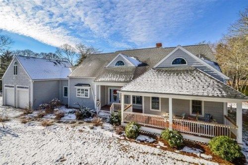 6 Shoal Hope Dr, West Harwich, MA 02671