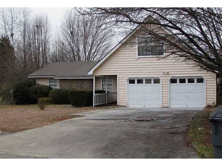 241 Deerfield Drive, Jonesboro, GA 30238
