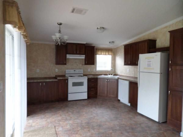 4 Liberty Avenue, Sorrento, FL 32776