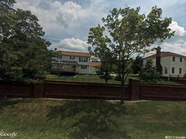 S Pine Ct, Aurora, OH 44202