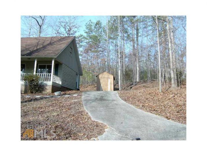 103 Rue Saint Joan, Lavonia, GA 30553