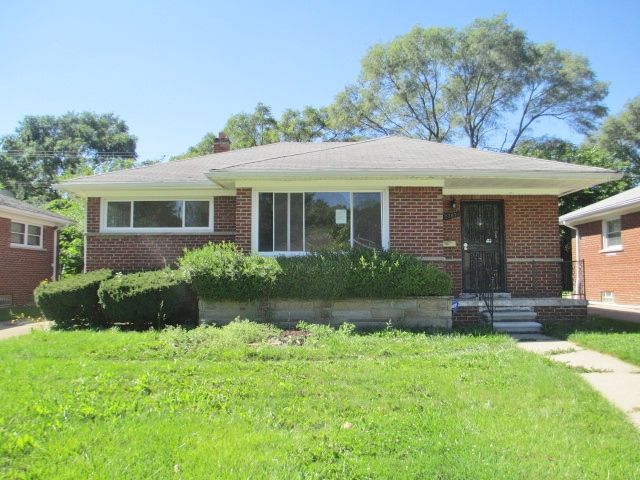 23071 Marlow St, Oak Park, MI 48237