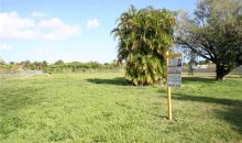 231 NW 124 AVE Miami, FL 33184